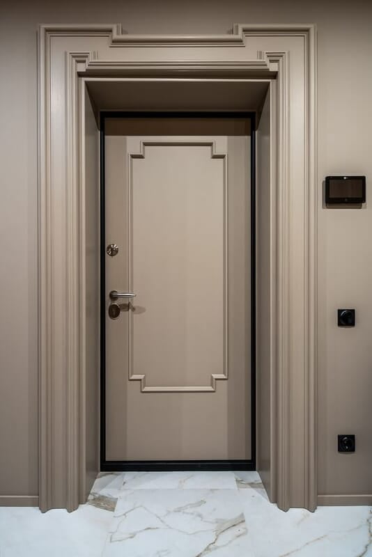 Modern Taupe 3D HDHMR Moulding Door with Sleek Deco Paint Finish Modern Taupe 3D HDHMR Moulding Door with Sleek Deco Paint Finish