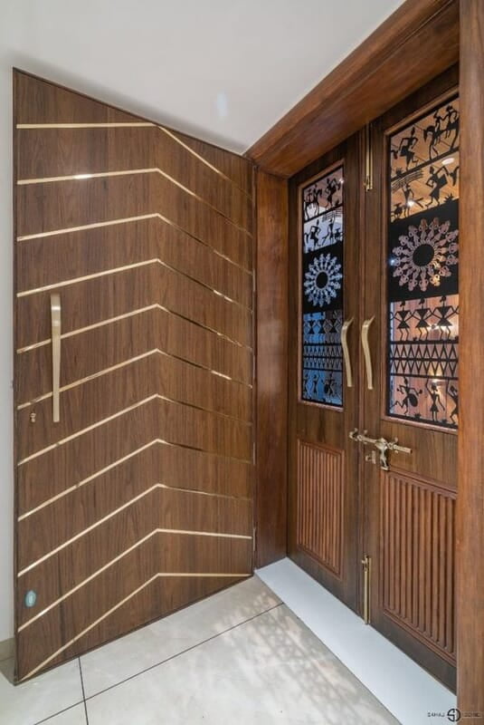 Modern HDHMR Profile Door with Brass Inlay and Deco Paint Finish Modern HDHMR Profile Door with Brass Inlay and Deco Paint Finish